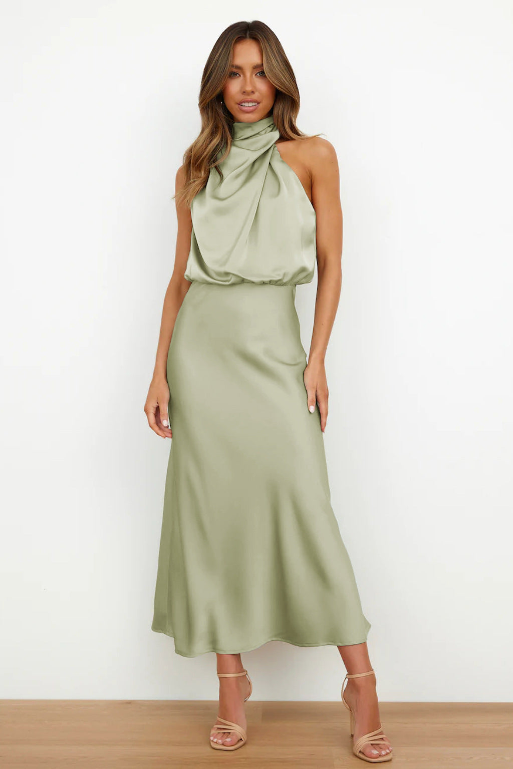 Alba | Vestido Largo Satinado Sin Mangas – Manuela Soler