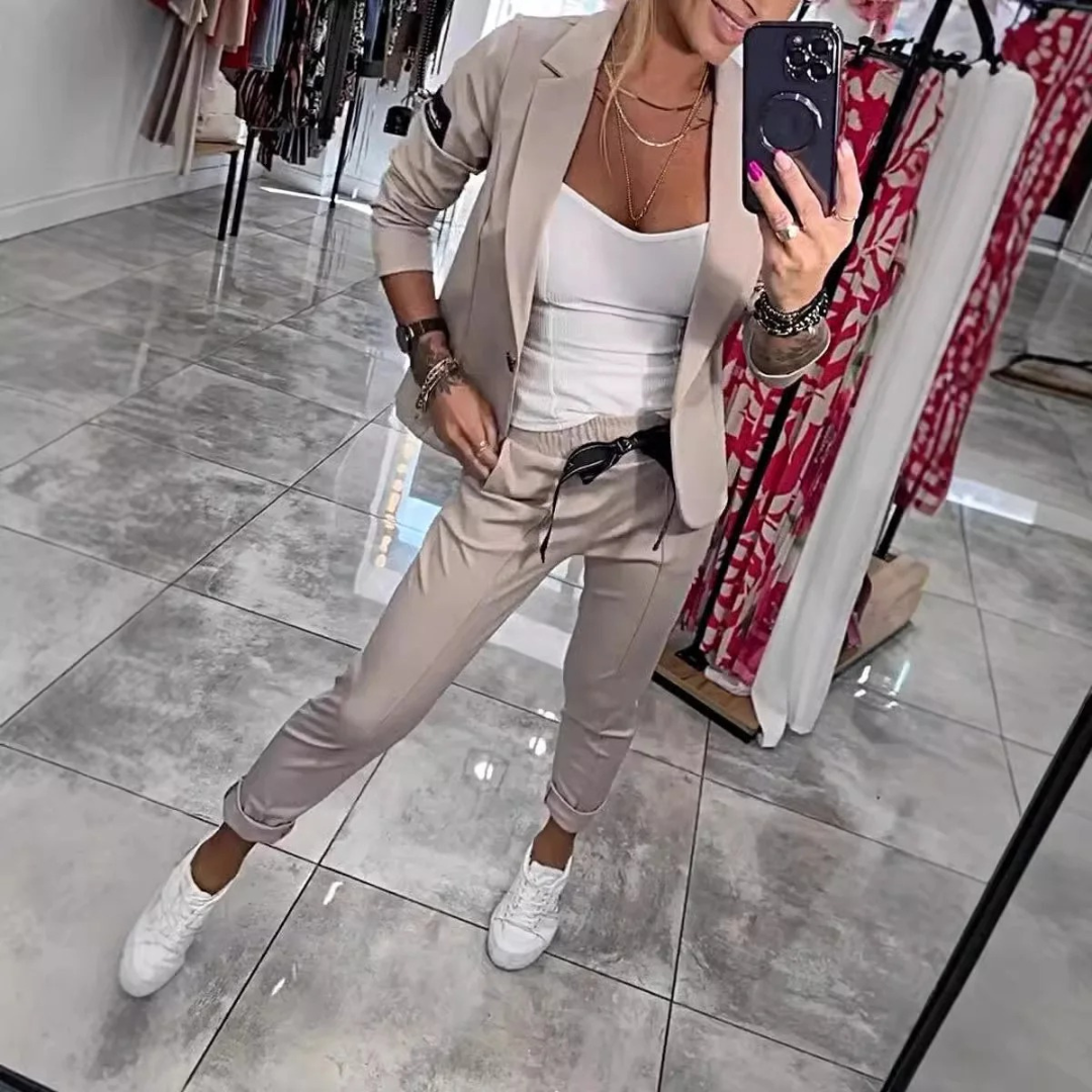 Class - Blazer y Pantalon