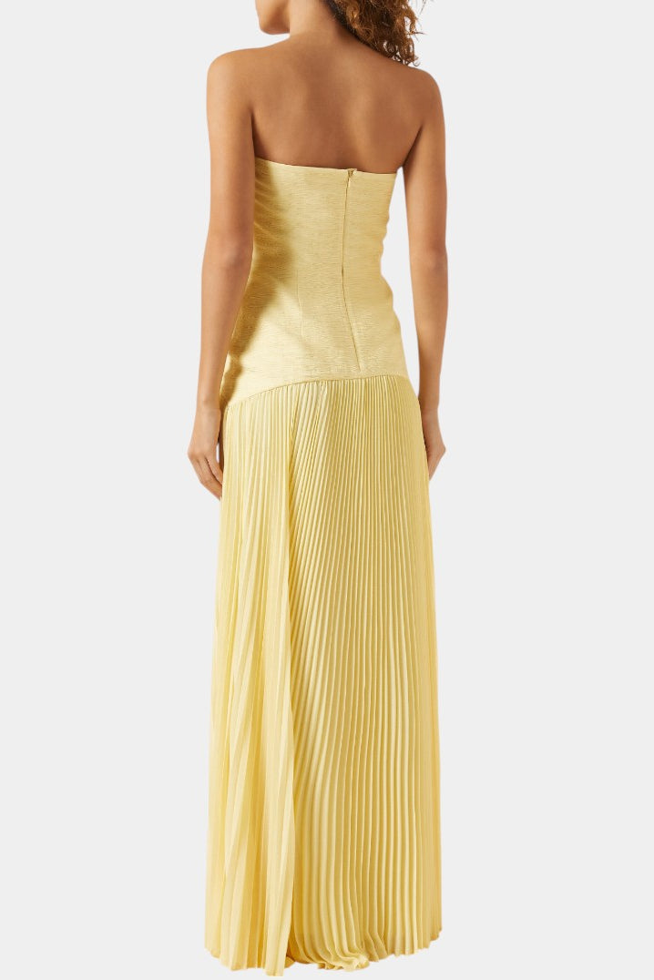 Deia | Vestido Elegante De Corte Fluido