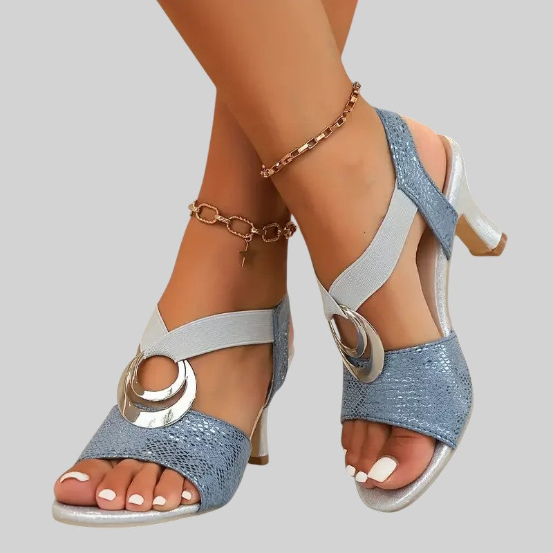 Jasmina – Elegantes Zapatos De Tiras Con Hebilla Decorativa